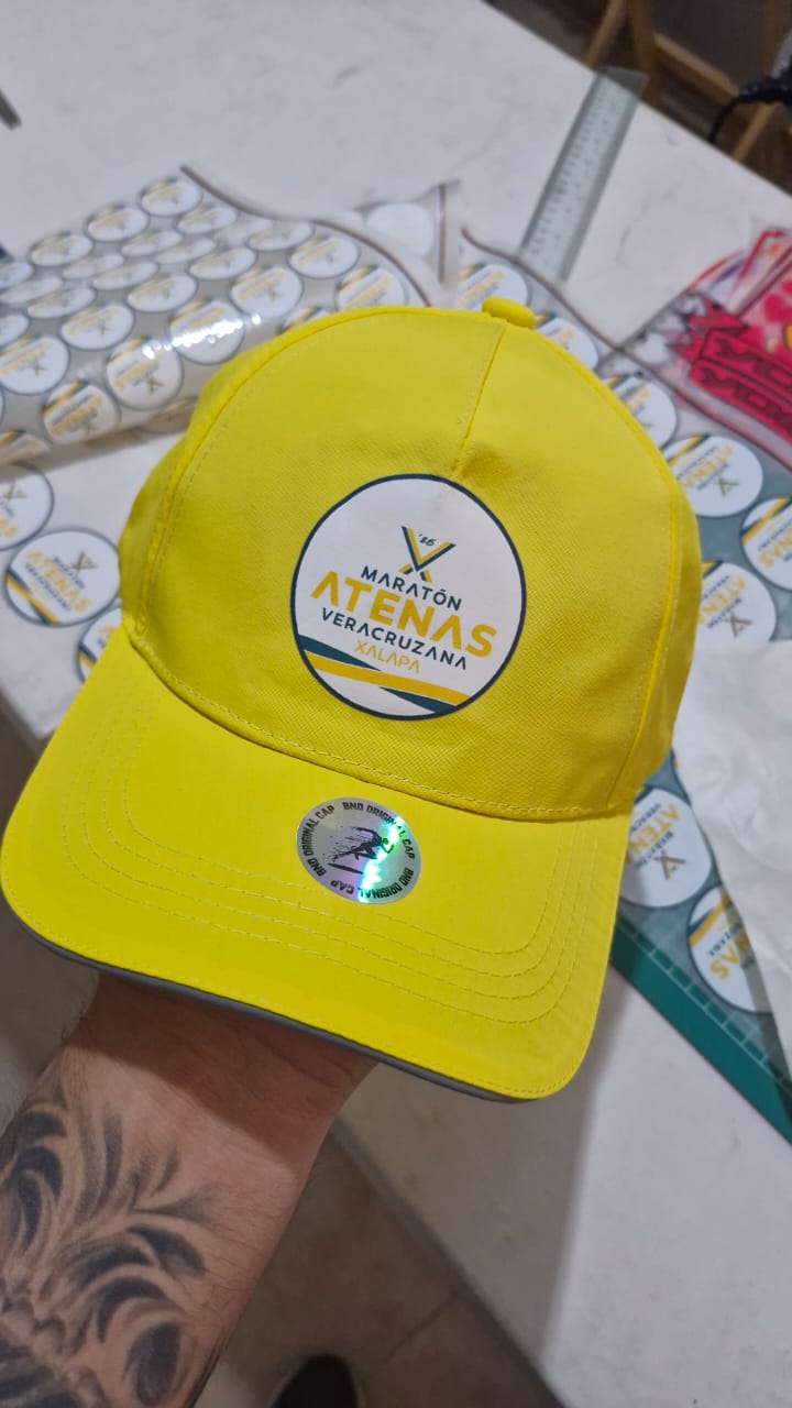 Gorra con DTF